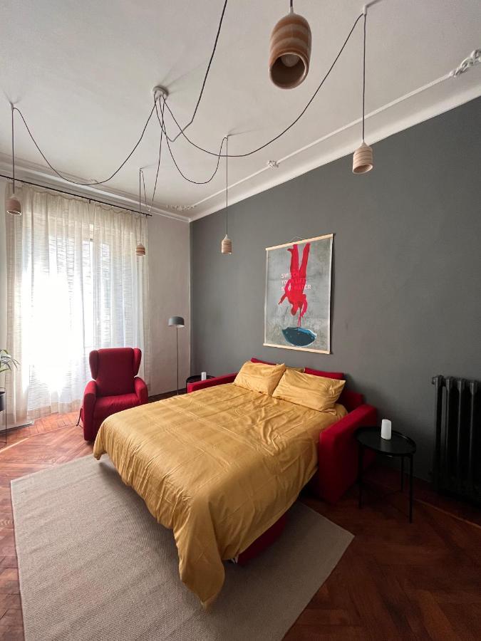 Elegante E Accogliente Appartamento A Torino Luaran gambar