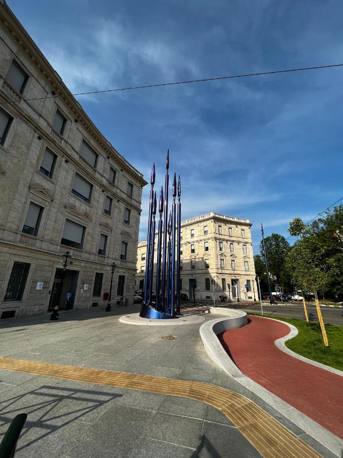 Elegante E Accogliente Appartamento A Torino Luaran gambar