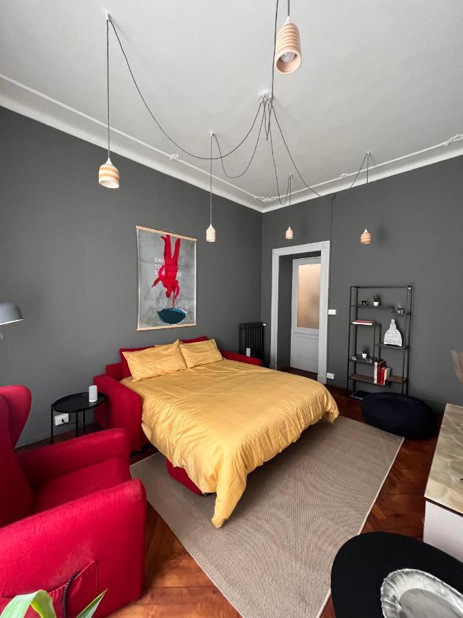 Elegante E Accogliente Appartamento A Torino Luaran gambar